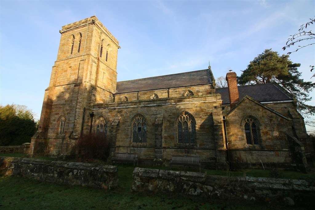 St Peter C Of E Church | Unnamed Road, Pembury, Tunbridge Wells TN2 4PE, UK | Phone: 01892 824761