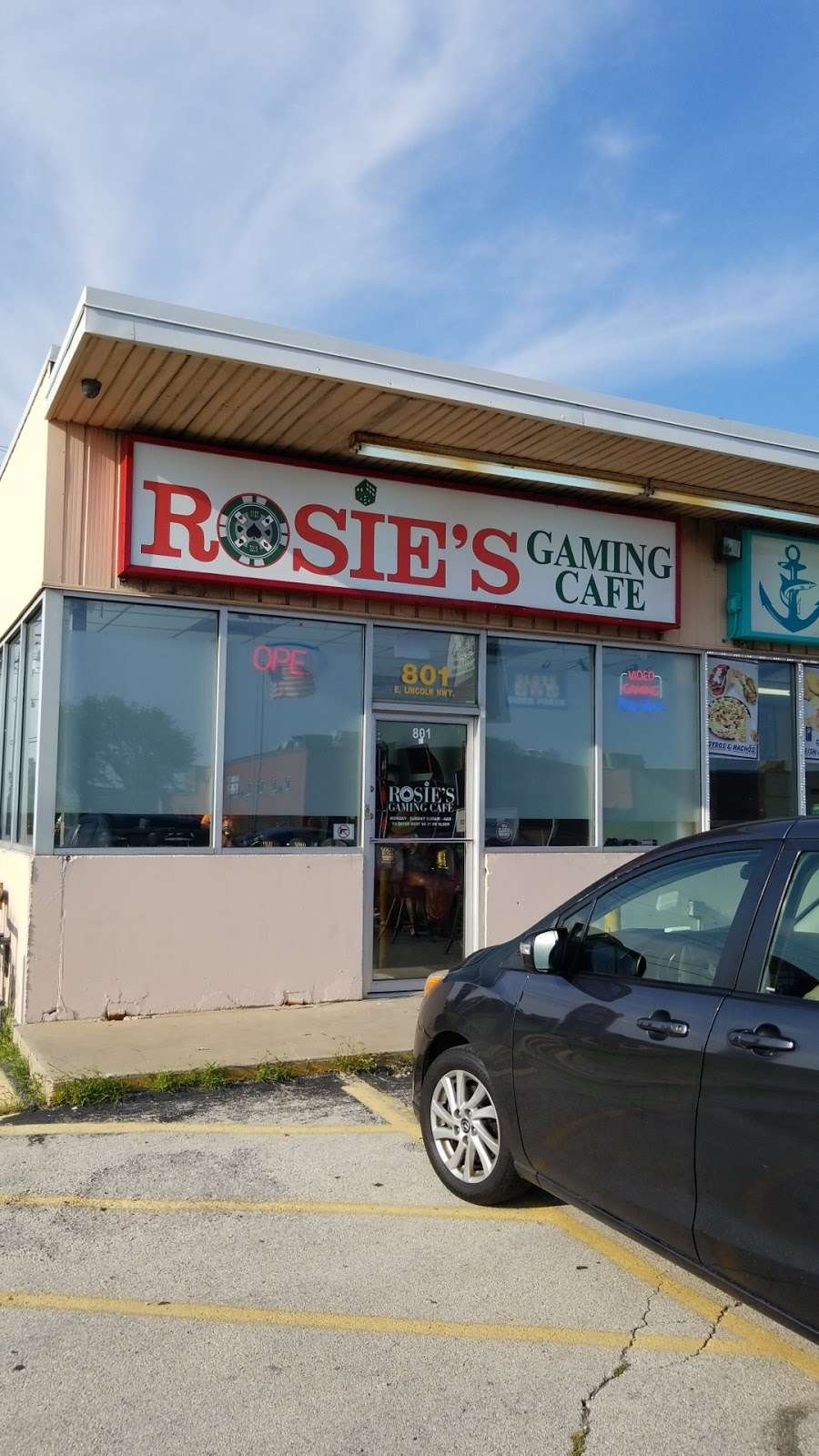 Rosies Gaming Cafe | 801 E Lincoln Hwy, Ford Heights, IL 60411, USA | Phone: (708) 833-8671