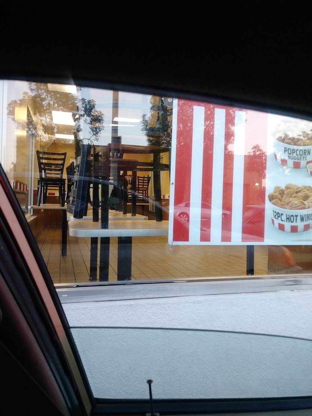 KFC | 5720 S Vermont Ave, Los Angeles, CA 90037, USA | Phone: (323) 753-1375