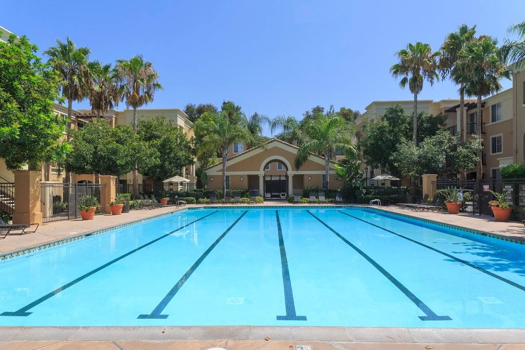 Las Palmas Apartment Homes | 100 Las Palmas, Irvine, CA 92602, USA | Phone: (866) 396-0774