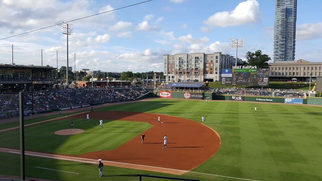 Mint Street Parking Deck | 410 S Mint St, Charlotte, NC 28202 | Phone: (704) 382-9503