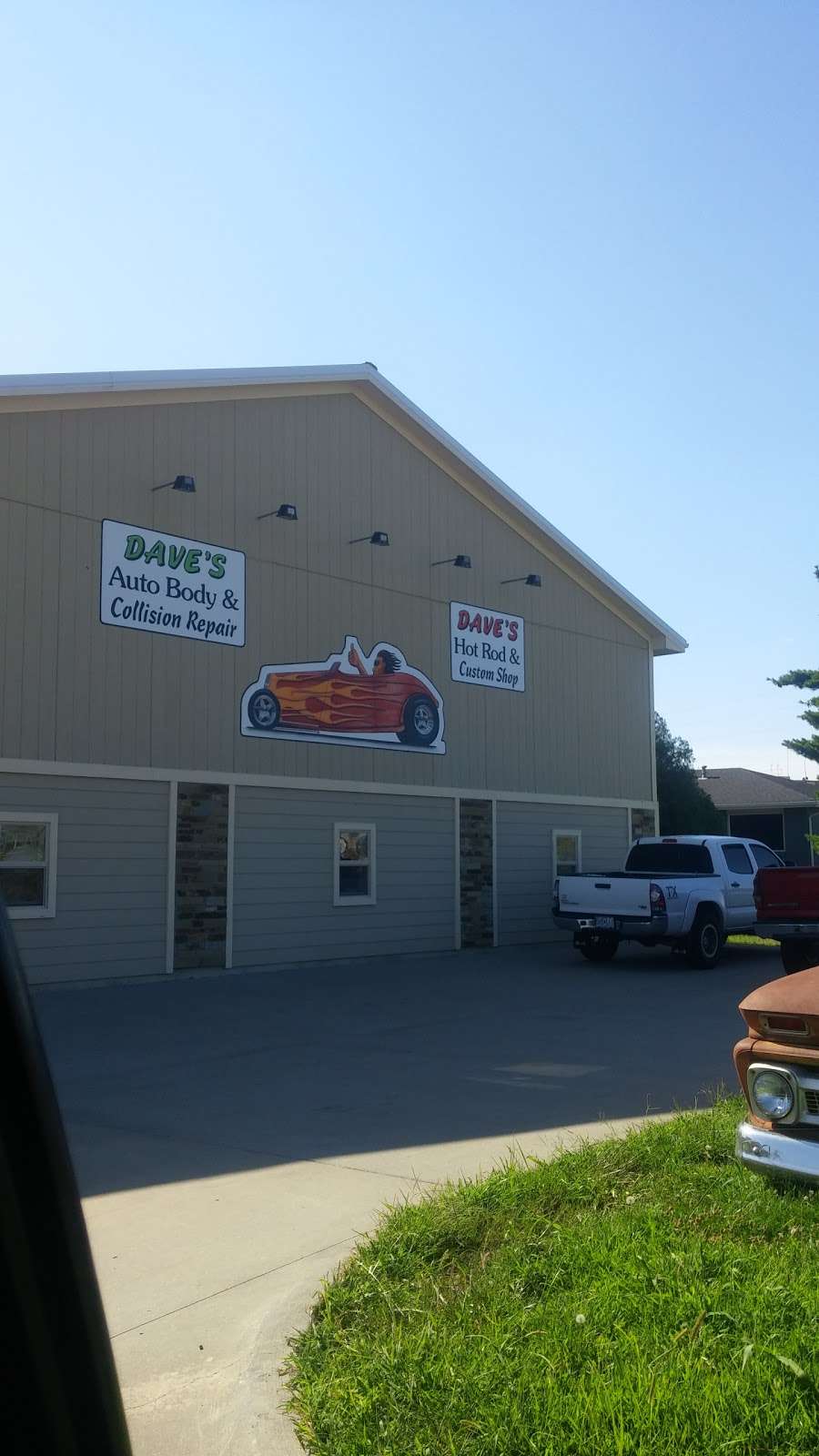 Daves Auto Body & Hot Rod Shop | 513 US-169, Smithville, MO 64089, USA | Phone: (816) 532-3600