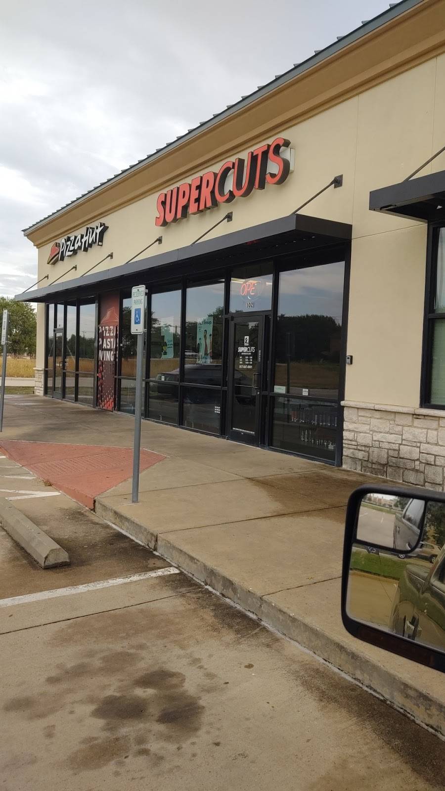 Supercuts | 7236 Blue Mound Rd #102, Fort Worth, TX 76131 | Phone: (817) 847-8901