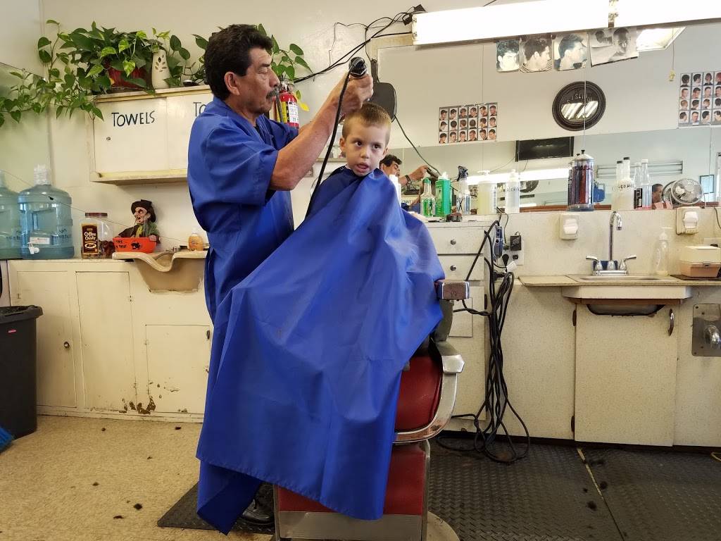 Classic Barber Shop | 4129 Santa Ana St #6849, Huntington Park, CA 90255, USA | Phone: (562) 440-3422