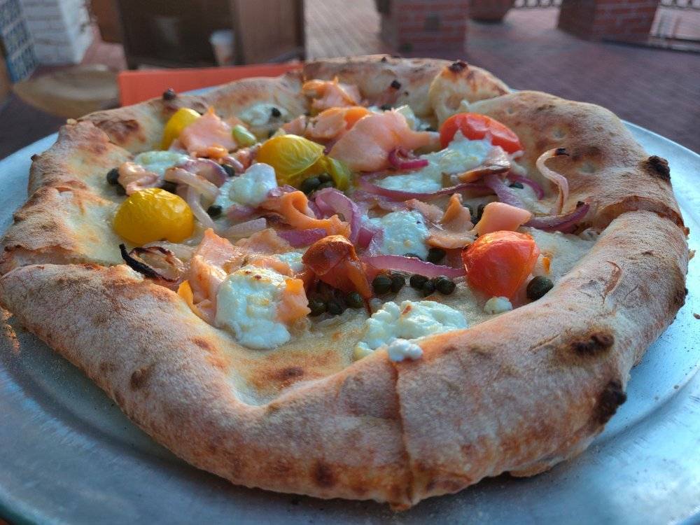 Falora Pizza | 3000 E Broadway Blvd, Tucson, AZ 85716, USA | Phone: (520) 325-9988