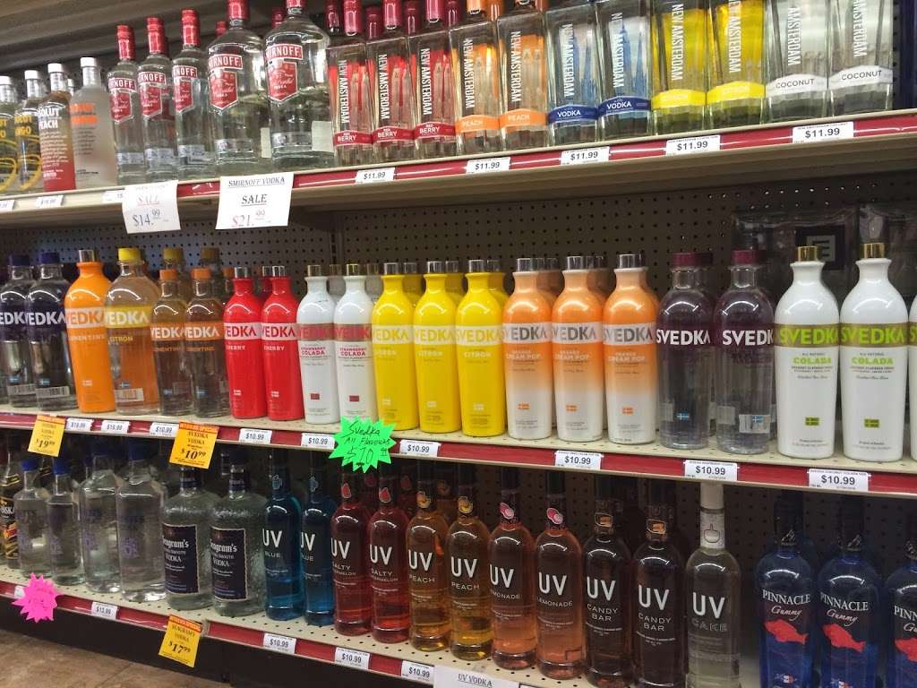 Parkway Pantry Liquor & Beer | 4N115 N Addison Rd, Addison, IL 60101 | Phone: (630) 782-2070