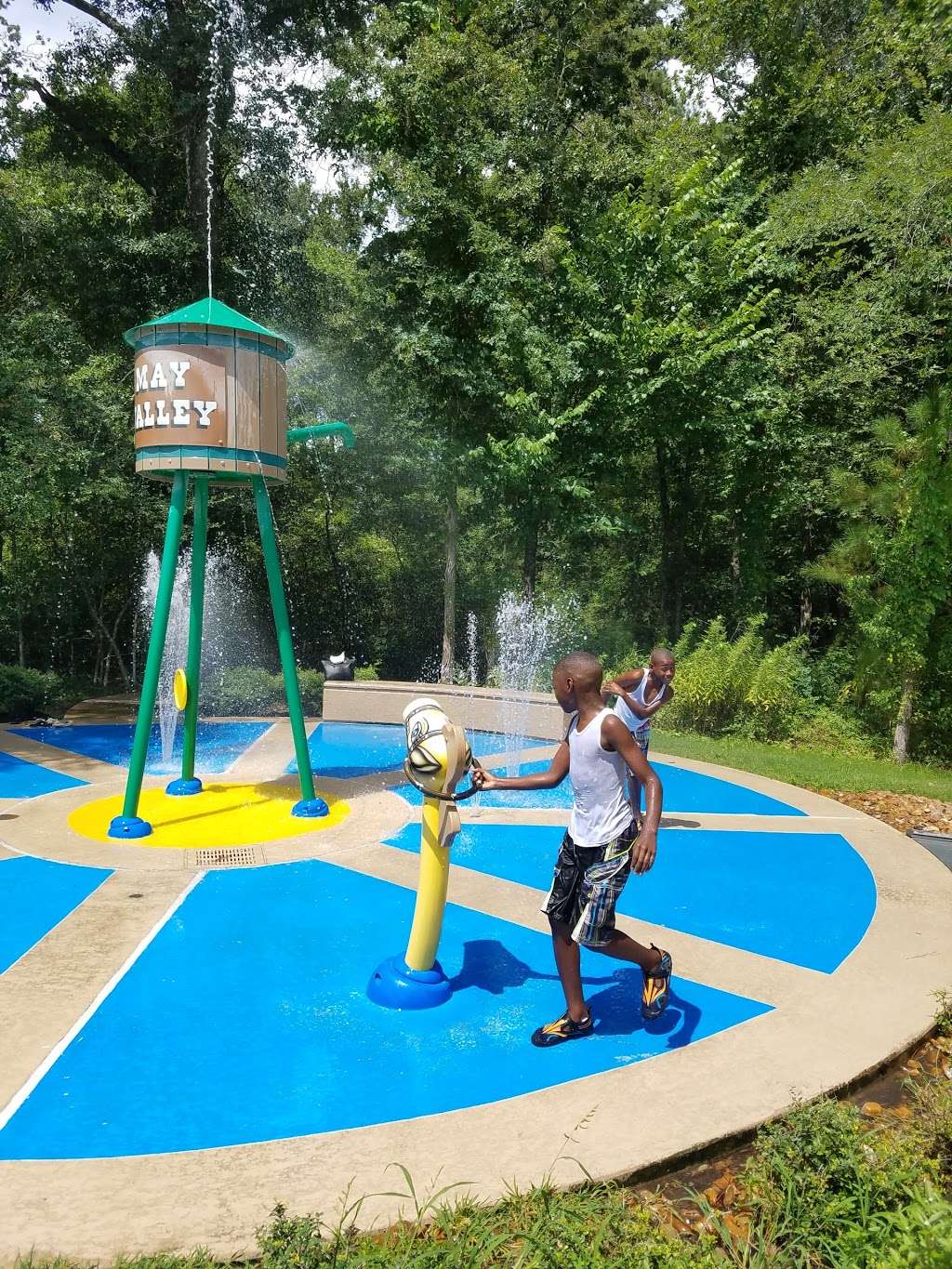 May Valley Park & Sprayground | 11598 May Valley Cir, The Woodlands, TX 77354, USA | Phone: (281) 516-7348