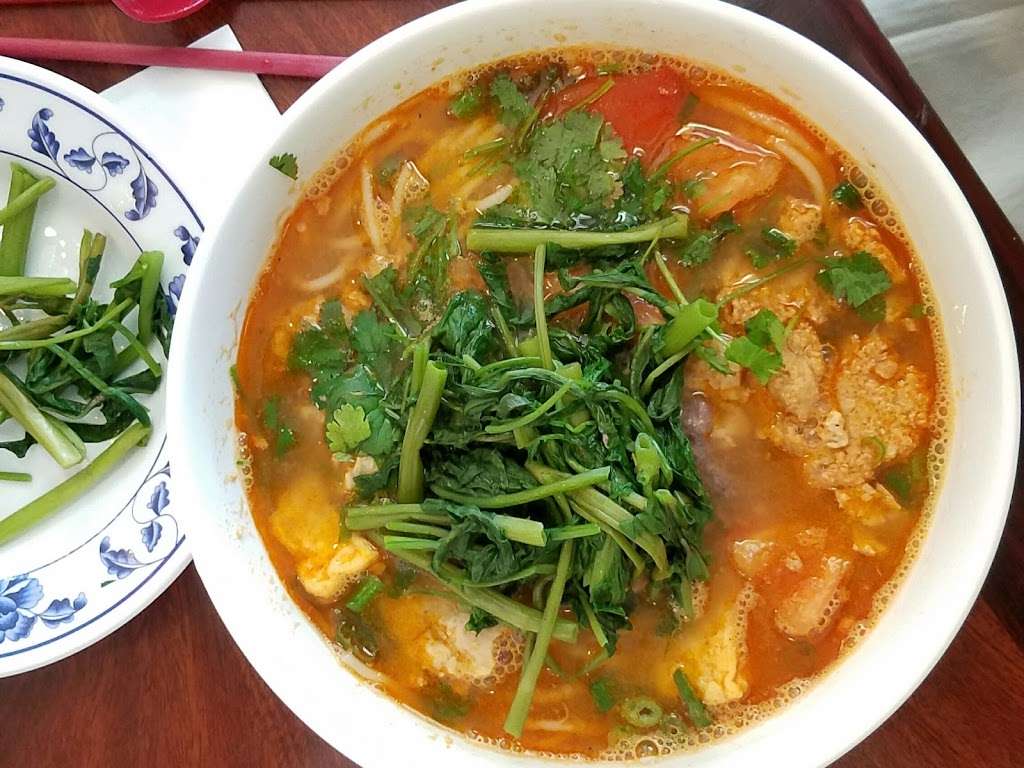 Mai Phung Restaurant | 8415 Westminster Blvd, Westminster, CA 92683, USA | Phone: (714) 890-1155