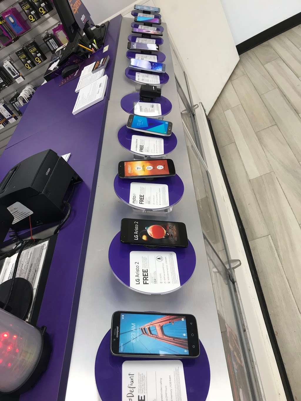 Metro By T-Mobile | Inside Food Max, 549 Greens Rd, Houston, TX 77060 | Phone: (832) 666-7865