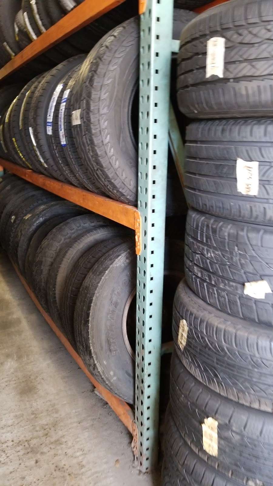 Universe Wheels & Tires Inc. | 10511 Market St, Houston, TX 77029, USA | Phone: (713) 671-0292