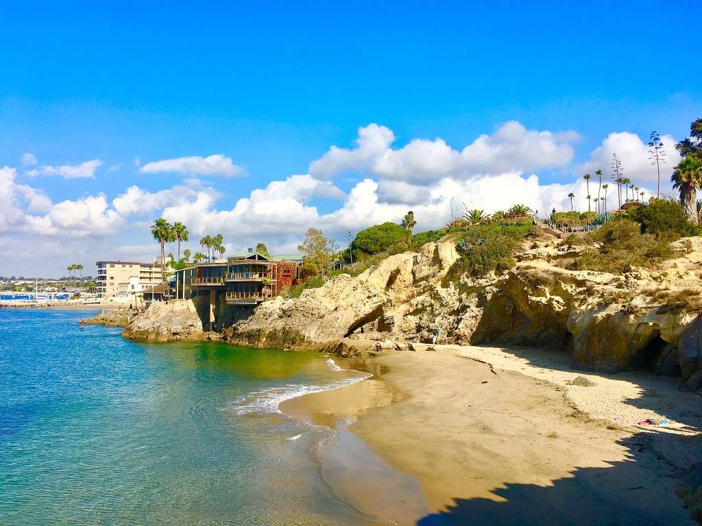 Lookout Point | 3001 Ocean Blvd, Corona Del Mar, CA 92625, USA | Phone: (949) 644-3151