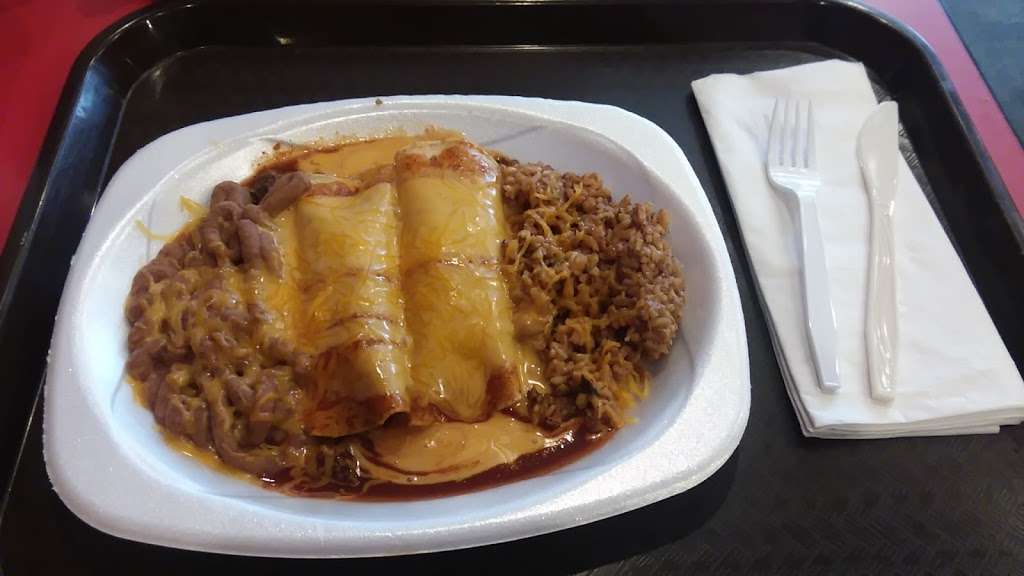 Carlitos Mexican Restaurant | 11541 E 63rd St, Raytown, MO 64133, USA | Phone: (816) 358-5232