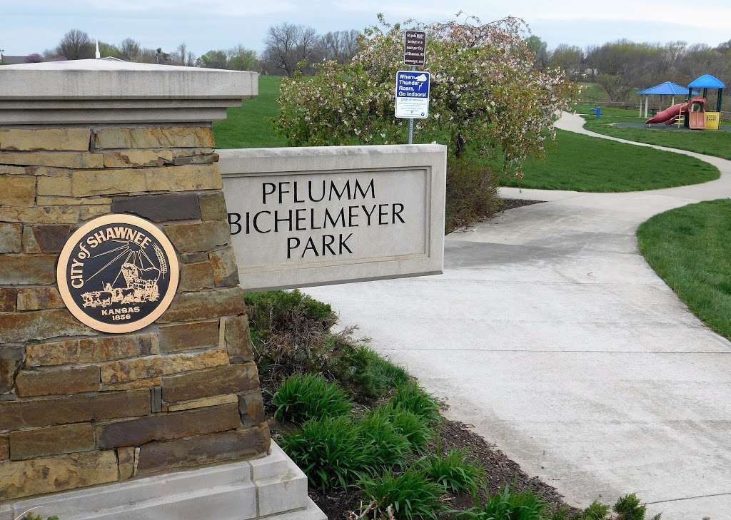 Pflumm Bichelmeyer Park | 5928 Pflumm Rd, Shawnee, KS 66216, USA