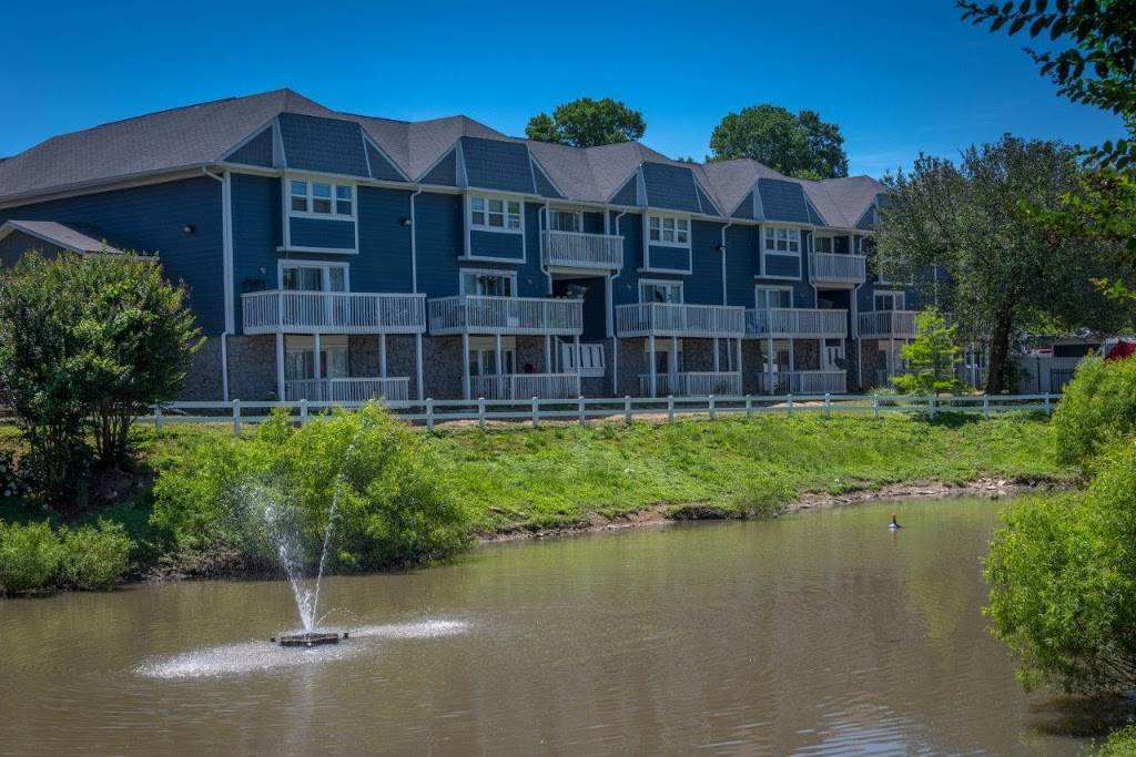 Mallards Landing Apartment Homes | 4501 Packard Dr, Nashville, TN 37211, USA | Phone: (844) 238-8817