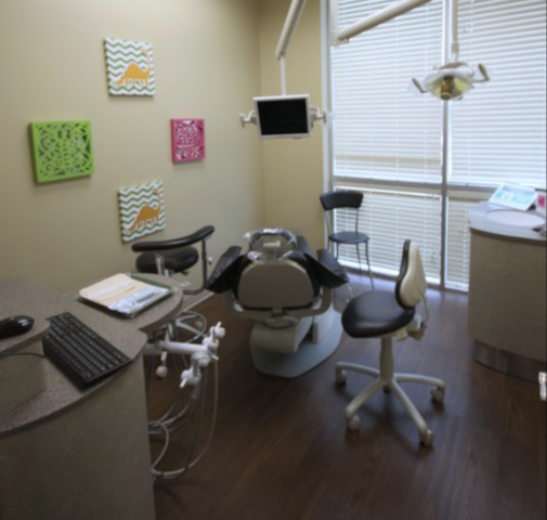 Sonrisa Dental: Omilabu Adetutu DDS | 10925 Beechnut St # A110, Houston, TX 77072, USA | Phone: (281) 983-9200