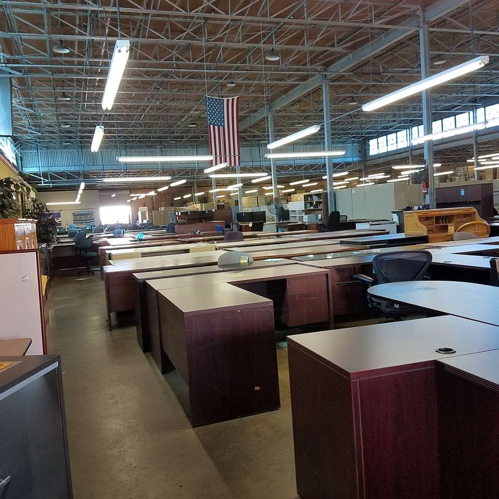 Desks Galore Furniture Store 210 Probandt San Antonio Tx