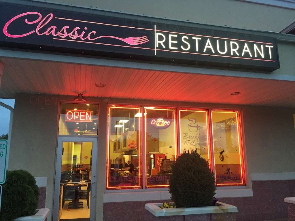 Classic Restaurant | 575 NJ-72 #5, Manahawkin, NJ 08050, USA | Phone: (609) 597-4444