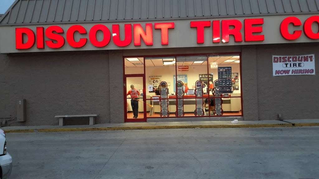 Discount Tire | 13850 OConnor Rd, San Antonio, TX 78217, USA | Phone: (210) 967-9884