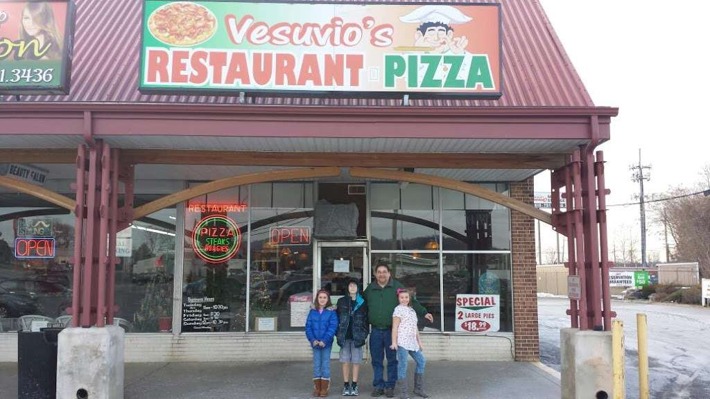 Vesuvios Restaurant & Pizza | 1616 S 4th St, Allentown, PA 18103, USA | Phone: (610) 791-2080