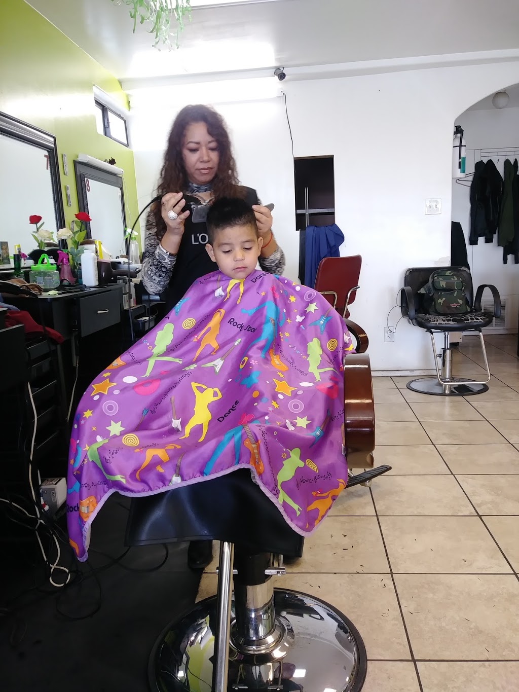 Magis Salon | 8821 Central Ave NW, Albuquerque, NM 87121, USA | Phone: (505) 352-9317