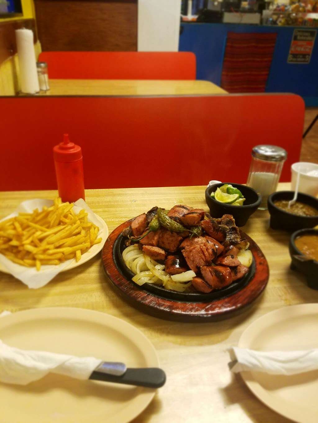 La Fonda Taqueria | 812 Houston Blvd, South Houston, TX 77587, USA | Phone: (713) 943-0606