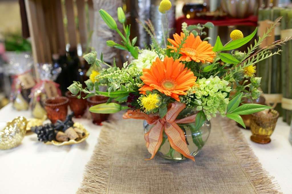 Amore Fiori Flowers & Gifts | 7353 29th Ave, Denver, CO 80238, USA | Phone: (303) 333-3848