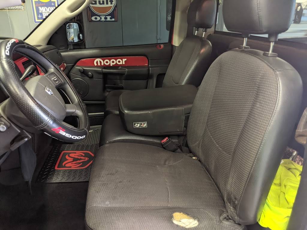 Mikes Auto Upholstery | 542672 US-1, Callahan, FL 32011, USA | Phone: (904) 879-7187