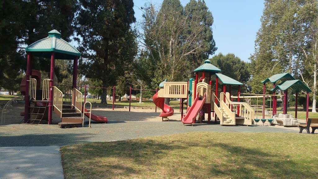 Valle Lindo Park, 889 Aileen St, Camarillo, CA 93010