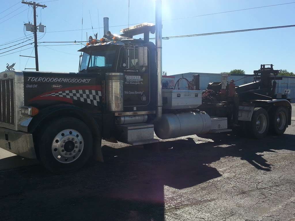 The Wrecker Man Towing & Repair | 7977 Old Bastrop Rd Lot 3, New Braunfels, TX 78130, USA | Phone: (210) 334-1193