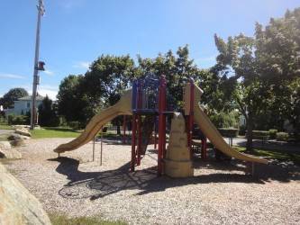 Philbin Memorial Park and Splashpad | 42-62 Berlin St, Clinton, MA 01510, USA