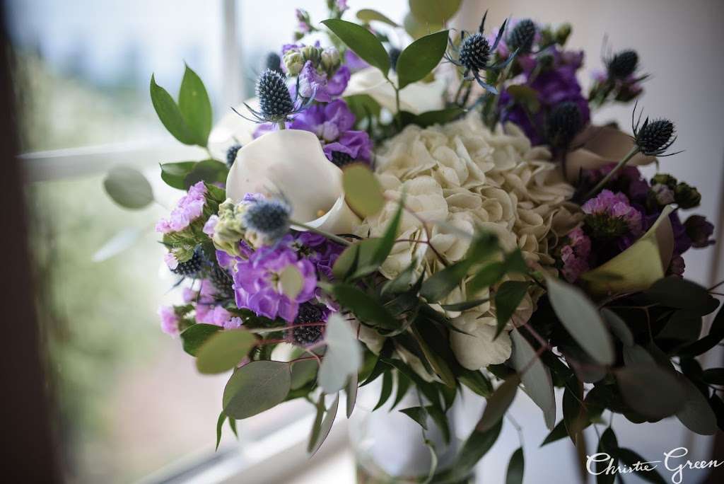 Pearls And Petals | 3716 E Newport Rd, Gordonville, PA 17529, USA | Phone: (717) 341-8956