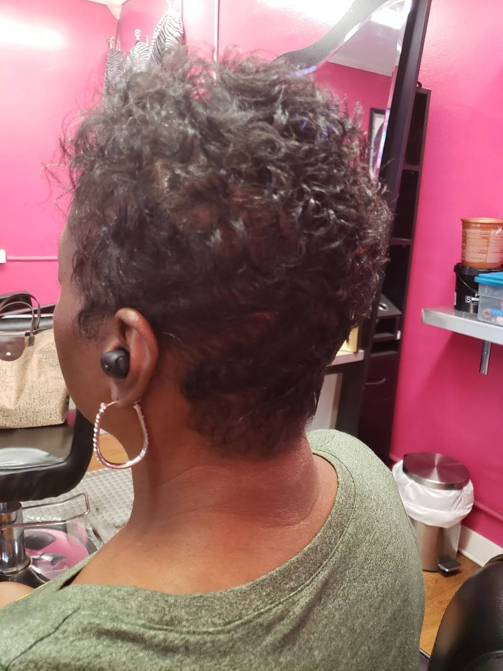 Janrace Hair Studio 327 | 1528 Johnstons Rd, Norfolk, VA 23518, USA | Phone: (757) 855-1693