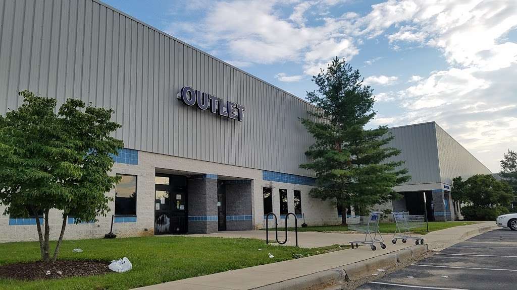 Goodwill Outlet | 400 Centerpoint Blvd, New Castle, DE 19720, USA | Phone: (302) 322-4716