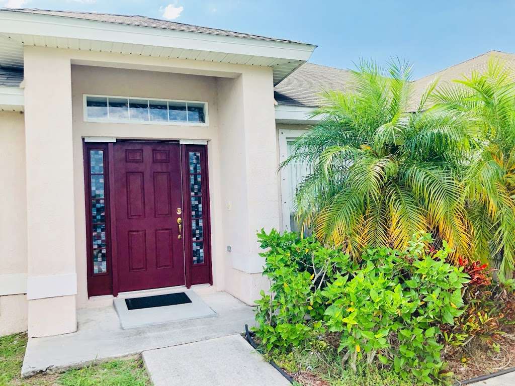 Hannahs Home | 997 Lyons Cir NW #5911, Palm Bay, FL 32907 | Phone: (321) 243-1236