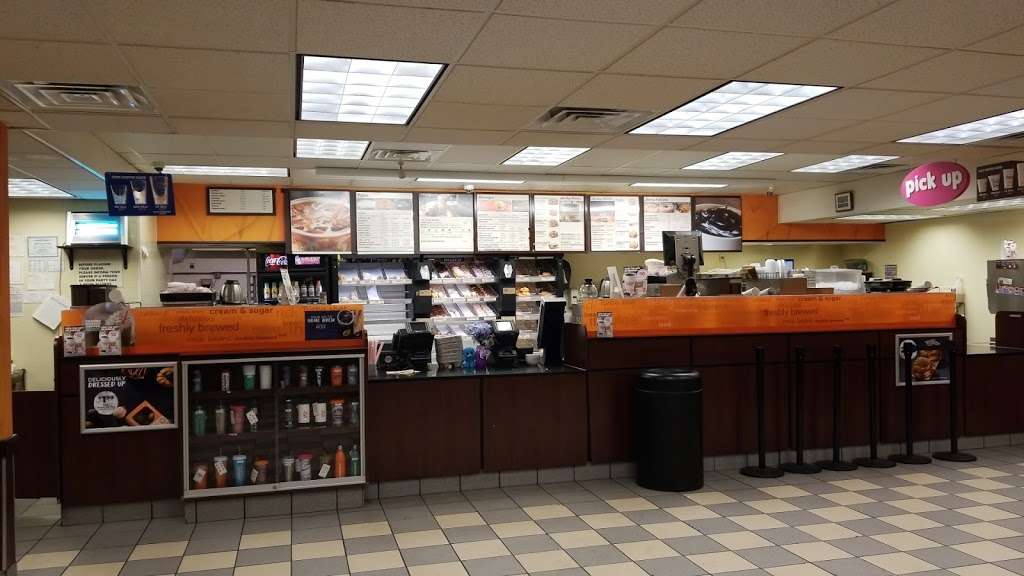 Dunkin | 140 Central Ave, East Orange, NJ 07018, USA | Phone: (973) 673-9872