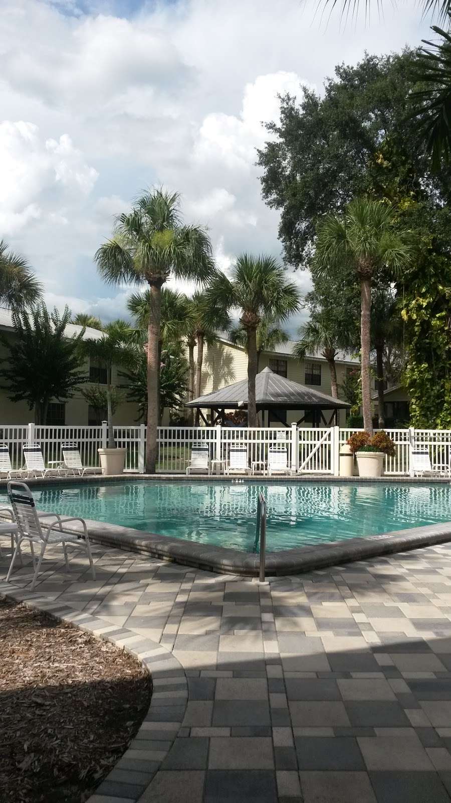 High Point World Resort | 2951 High Point Blvd, Kissimmee, FL 34747, USA | Phone: (407) 396-9600