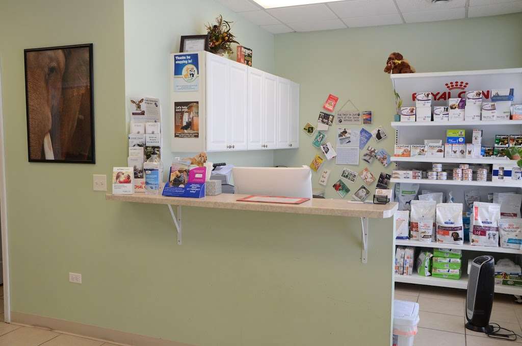 Gilmer Road Animal Hospital | 21198 Commercial Dr, Mundelein, IL 60060 | Phone: (224) 475-0758