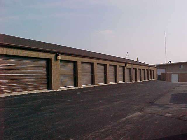 EZ Self Storage | 1273, 10535 W College Ave, Franklin, WI 53132 | Phone: (414) 529-3998