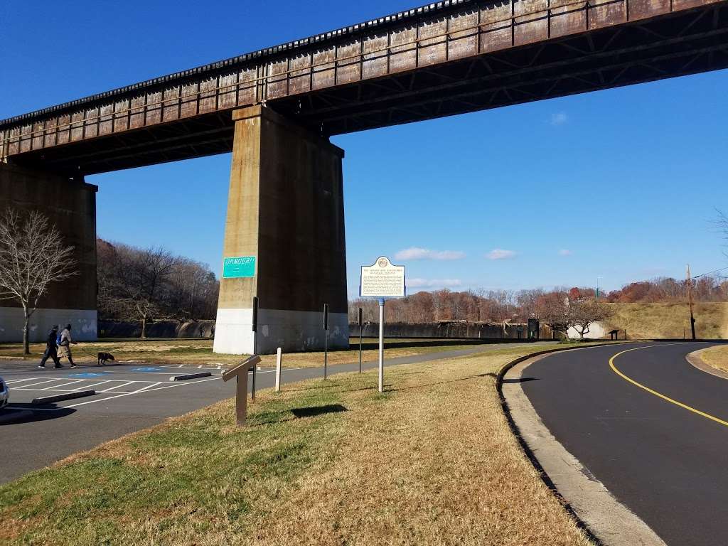 Southern Railroad Accotink trestle | Lake Accotink Trail, North Springfield, VA 22151 | Phone: (703) 569-3464