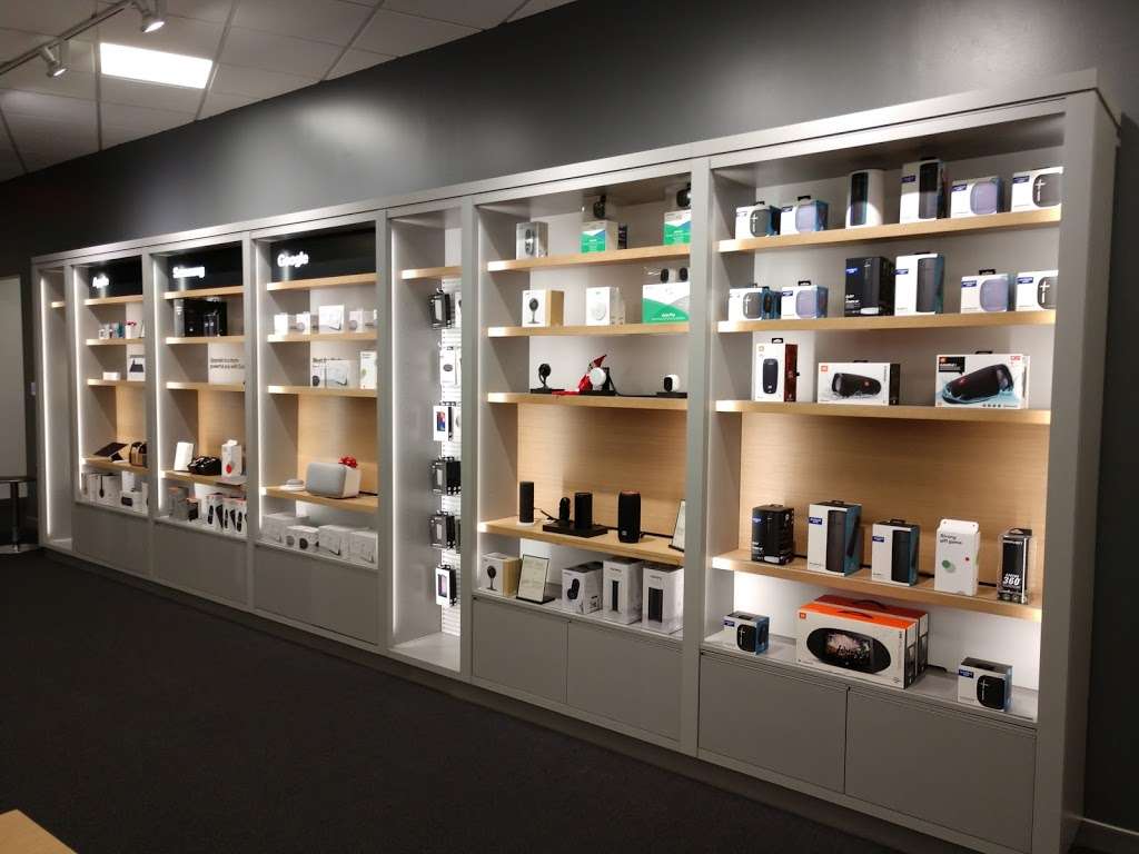 Verizon | 1335 Lake Woodlands Dr Suite A, The Woodlands, TX 77380, USA | Phone: (281) 296-2050