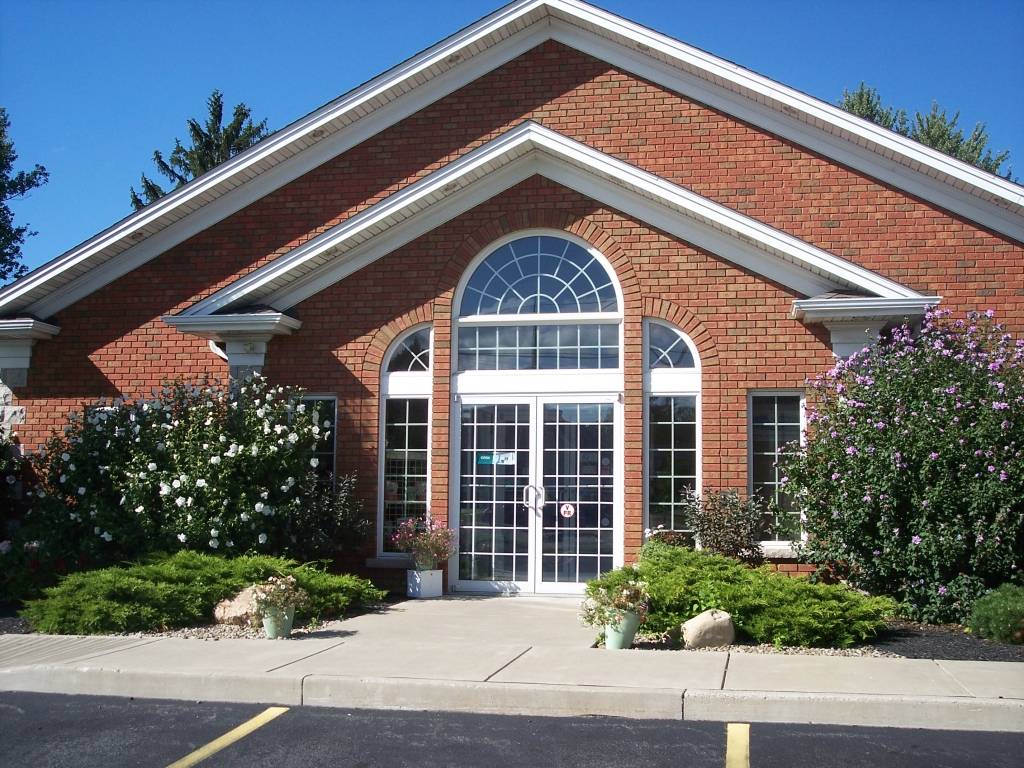 Harris Hill Animal Hospital | 8470 Main St, Williamsville, NY 14221, USA | Phone: (716) 634-1000