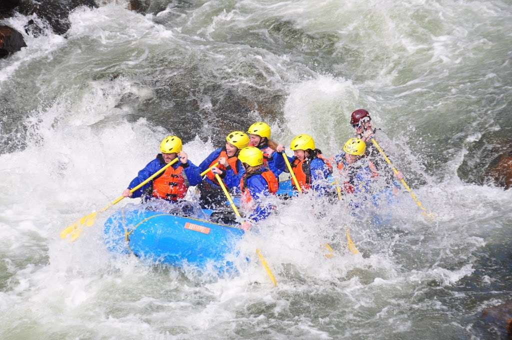 Clear Creek Rafting Co. | 350 Whitewater Rd, Idaho Springs, CO 80452, USA | Phone: (303) 567-1000