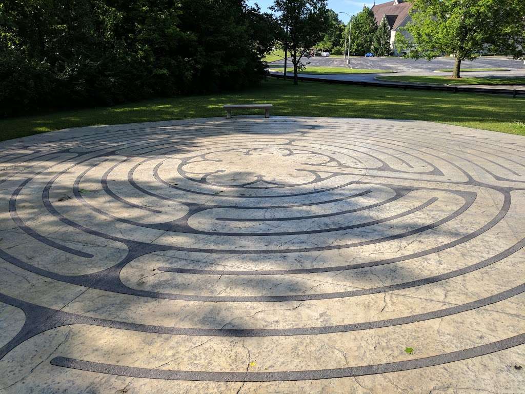 Second Presbyterian Church Labyrinth | 7804-7898 N Meridian St, Meridian Hills, IN 46260, USA