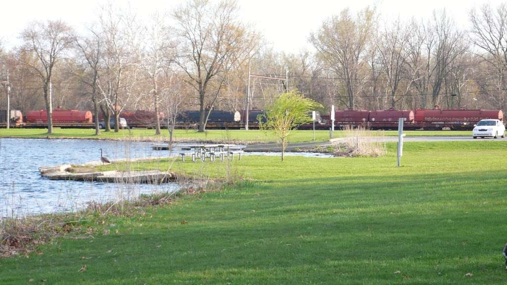 Powderhorn Lake Forest Preserve | 13817-14451 S Brainard Ave, Burnham, IL 60633