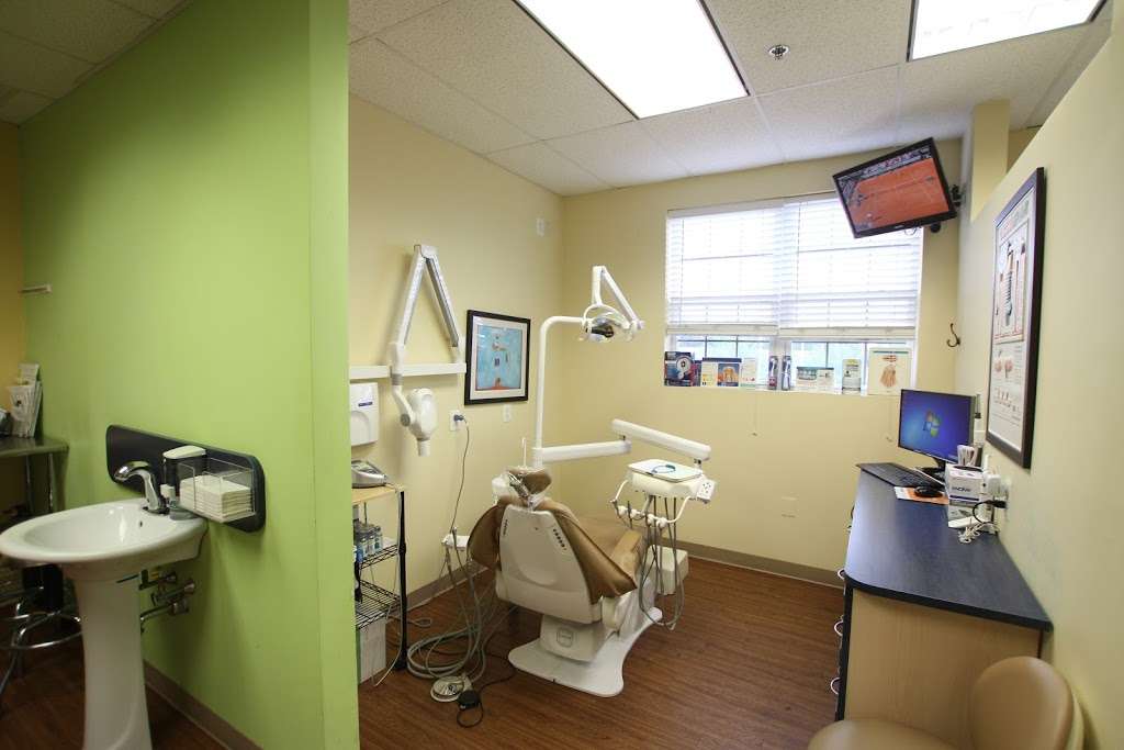 D3 Dental | 1126 Horsham Rd suite b, Ambler, PA 19002, USA | Phone: (215) 619-6756