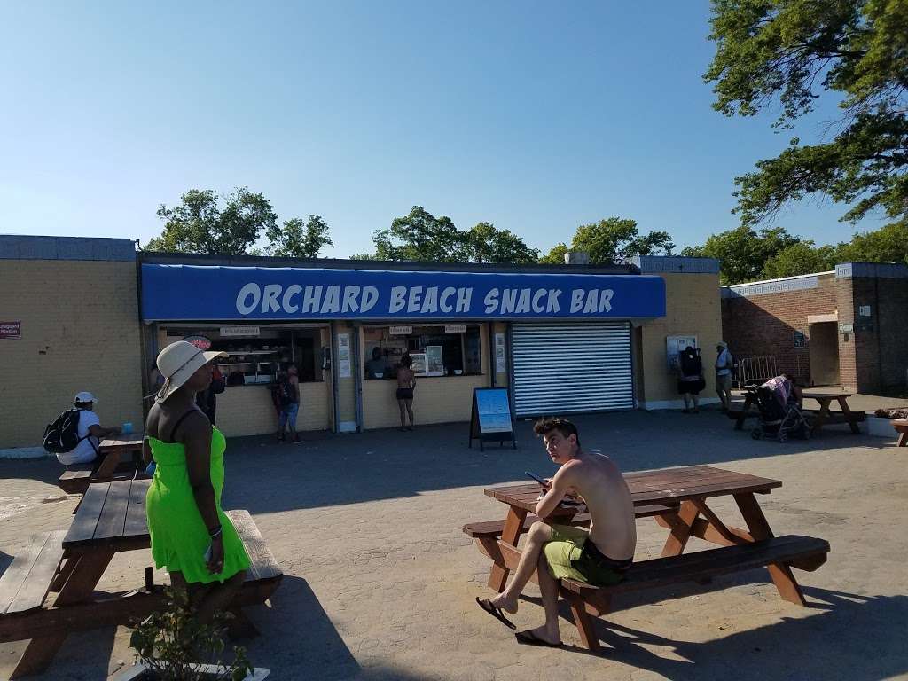 Orchard Beach Snack Bar | Bronx, NY 10464, USA