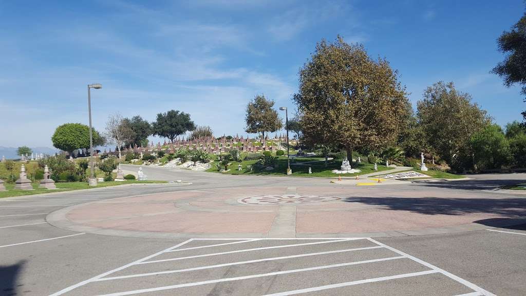 Fo Guang Shan Buddhist Memorial Columbarium | 3888 Workman Mill Rd, Whittier, CA 90601 | Phone: (562) 463-3966