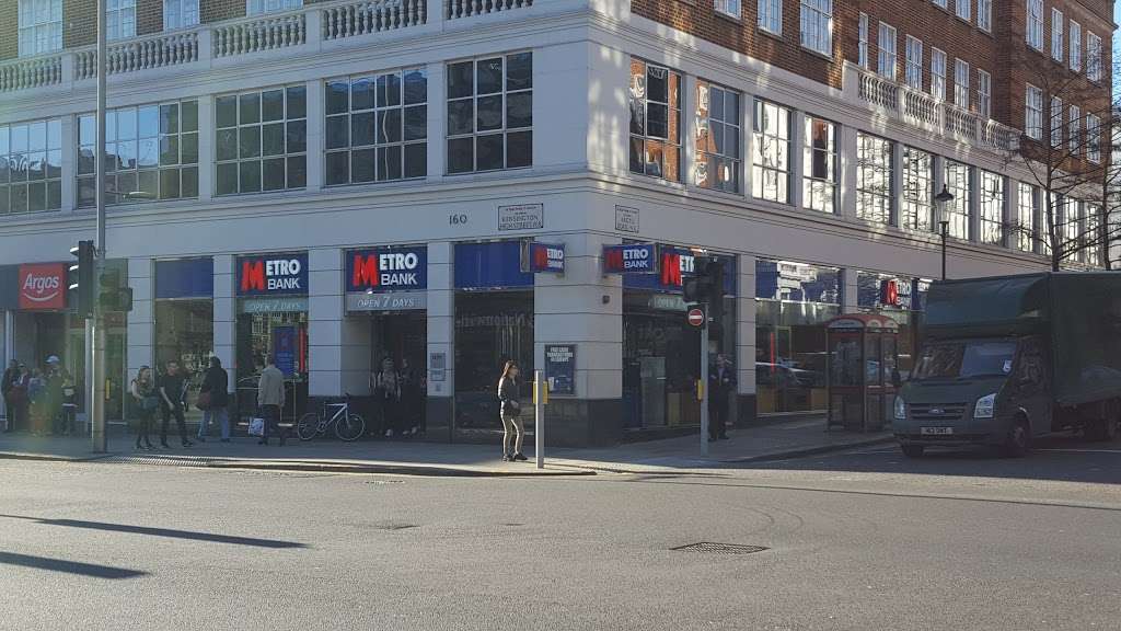 Metro Bank | 160-166 Kensington High St, Kensington, London W8 7RG, UK | Phone: 020 3402 7540