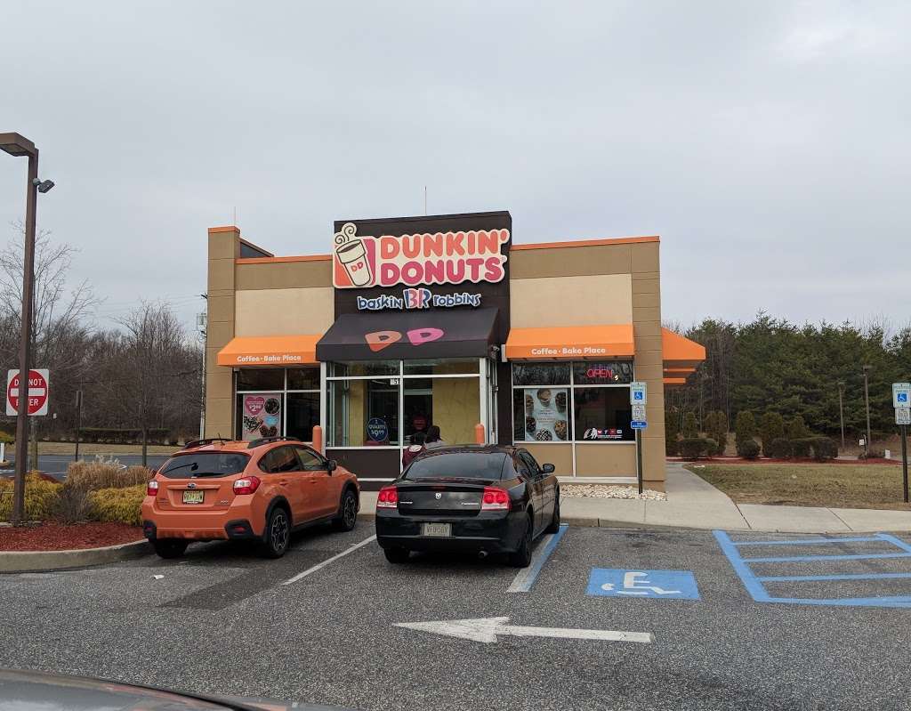 Dunkin Donuts | 651 College Dr, Blackwood, NJ 08012 | Phone: (856) 228-8553