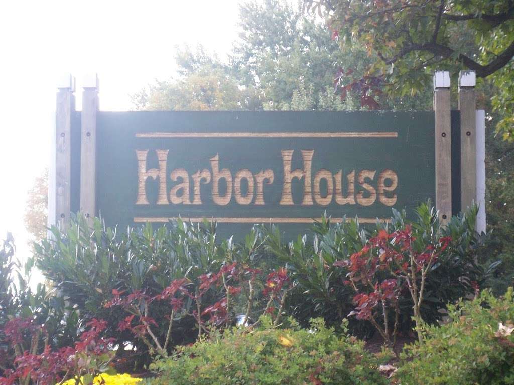 Harbor House | 31 Harbor Dr, Claymont, DE 19703, USA | Phone: (302) 798-9100